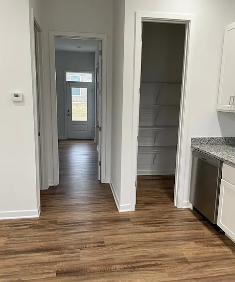 50-50 Manzana Ct — Photo 2