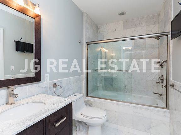 3rd image of 800 N Delaware Ave APT 208