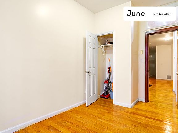 3rd image of 140 W 109th St #1-A