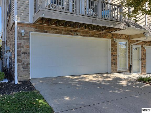 3rd image of 6021 N 167th Terrace Plz