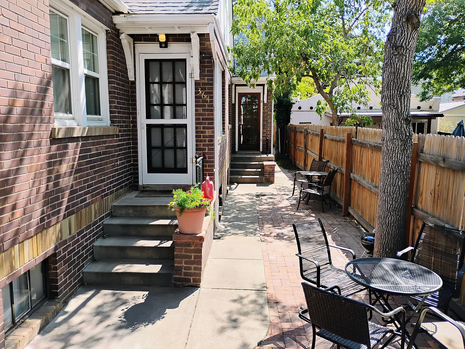 2 bed, 950 sqft, $2,100 — Photo 4