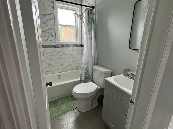 1172 Summit Avenue image 9 of 10