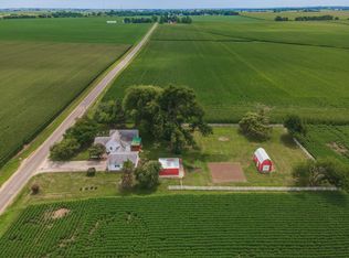 9544 N 1075 East Rd, Shirley, IL 61772