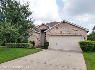 8714 W Highlands Xing, Highlands, TX 77562