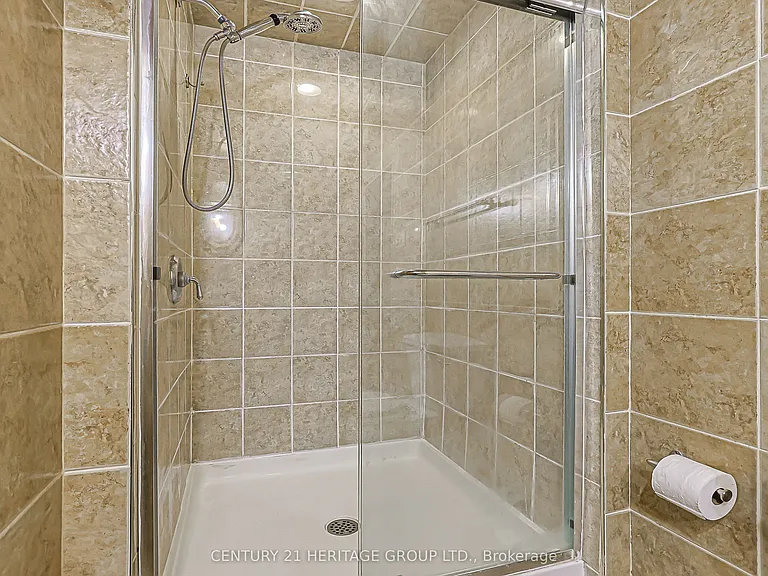 385 Maria Antonia Rd — Photo 15