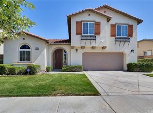 34166 Hillside Ct, Lake Elsinore, CA 92532
