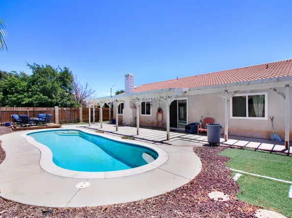 4559 Dowel Ave, Palmdale, CA 93552