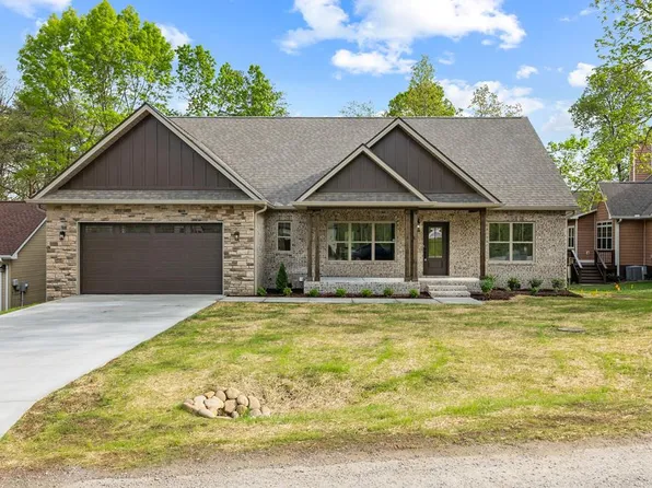 616 Lakeview Dr, Crossville, TN 38558