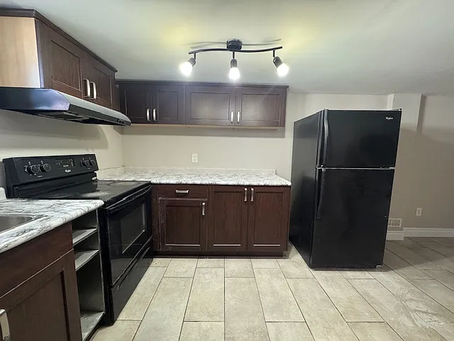 1124 Weber St E #2 — Photo 7