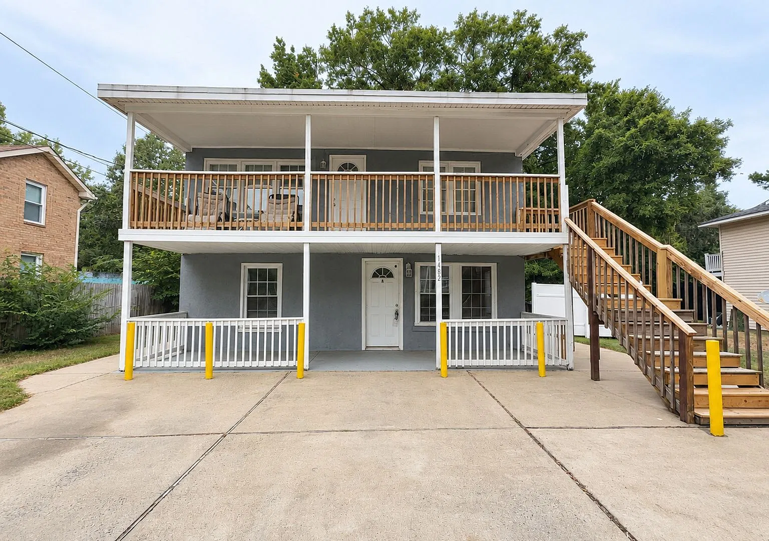 1482 Old Virginia Beach Rd - Silver — Photo 1