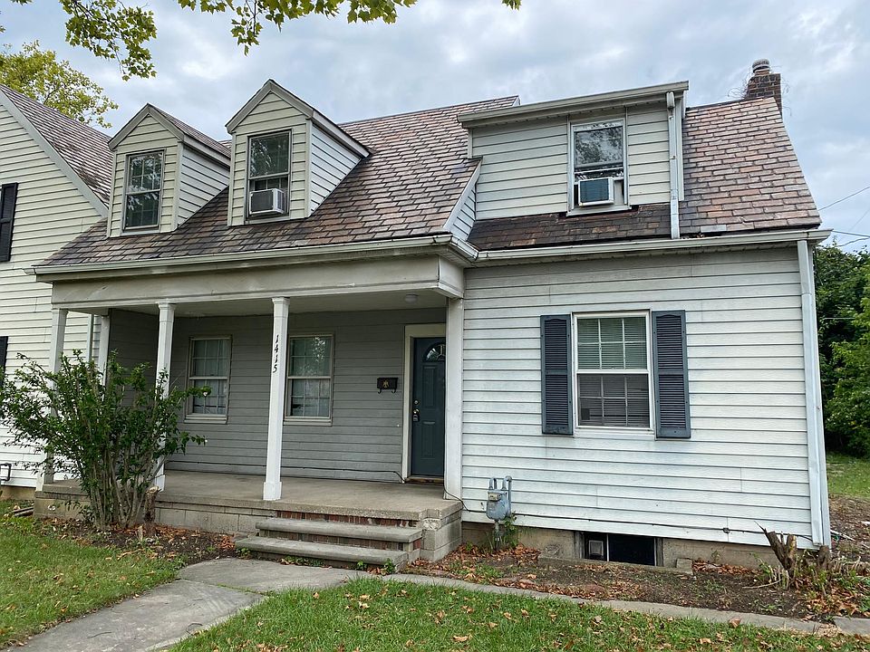 1st image of 1415 E St #2