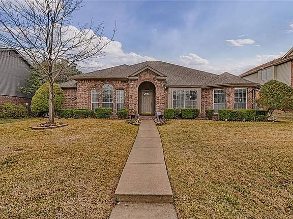 5th image of 2225 Country Hollow Ln