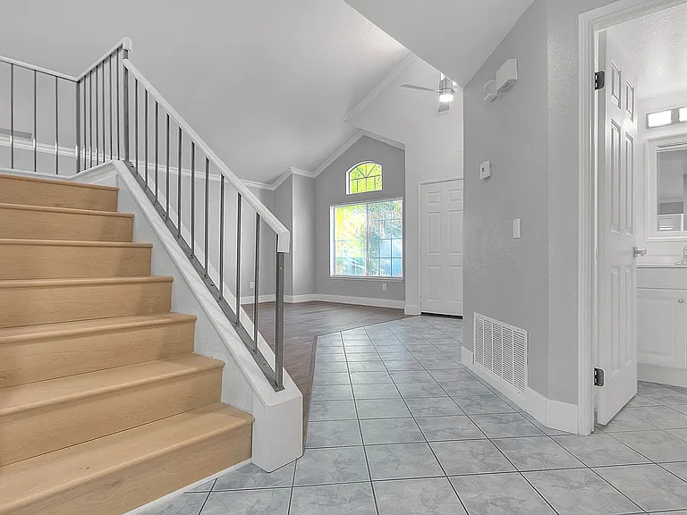 30279 Silver Ridge Ct — Photo 23