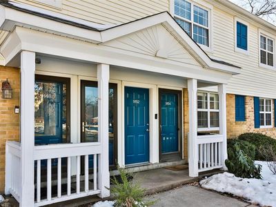 9154 Eager Rd, Saint Louis, MO, 63144