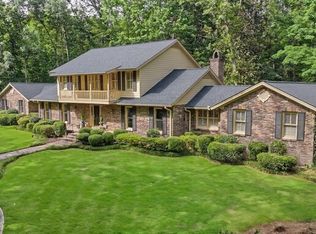 601 Glen Oaks Cir, Jasper, AL 35504