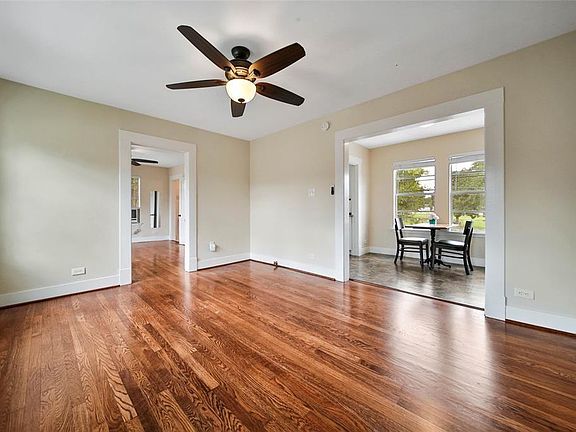 2nd image of 4821 Rusk St #1