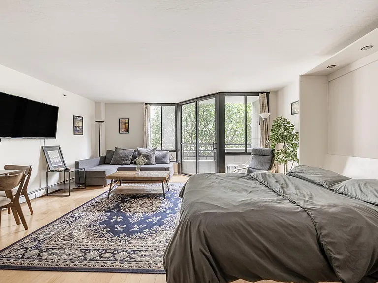 900 Bush St #213 — Photo 10