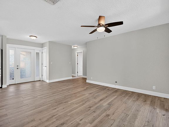 4th image of 3856 Lighthouse Drive