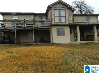 932 Mountain Dr, Fultondale, AL 35068