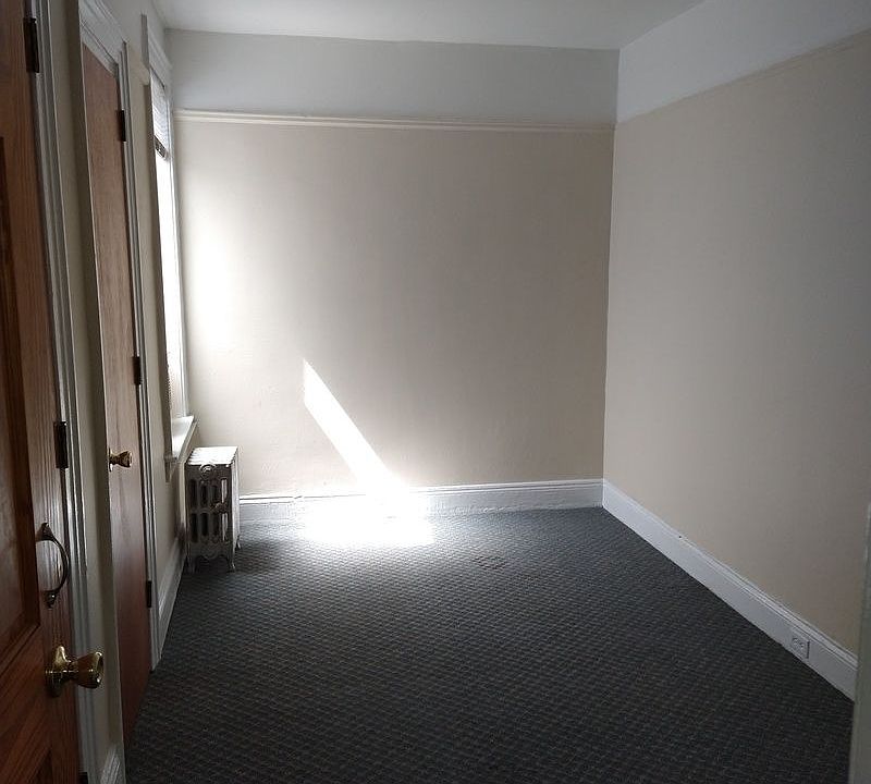 1st image of 48-11 43rd Ave #3