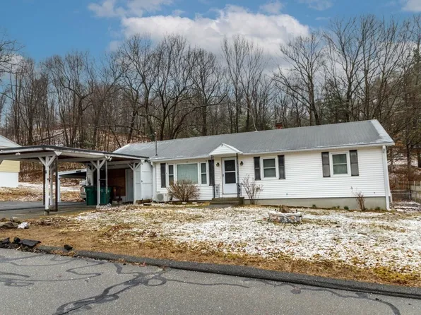 41 Senna Rd, Fitchburg, MA 01420