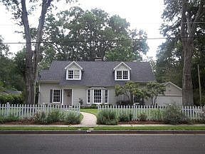 1st image of 706 Noel Dr