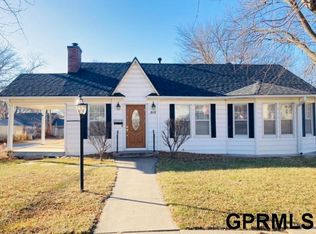 810 Bell St Beatrice NE 68310 Zillow