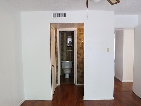 2nd image of 344 Valley Park Dr