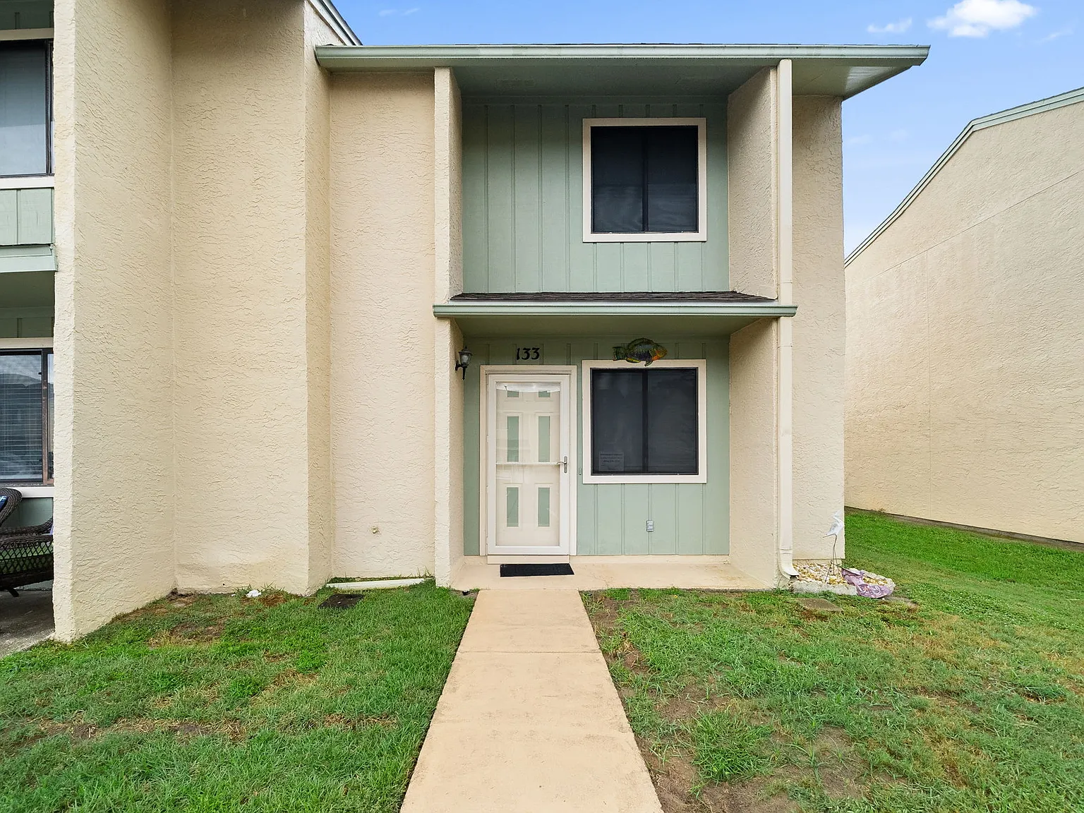 133 West Leslie Lane - 1 — Photo 3