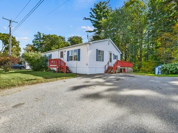 53 B St, Seabrook, NH 03874
