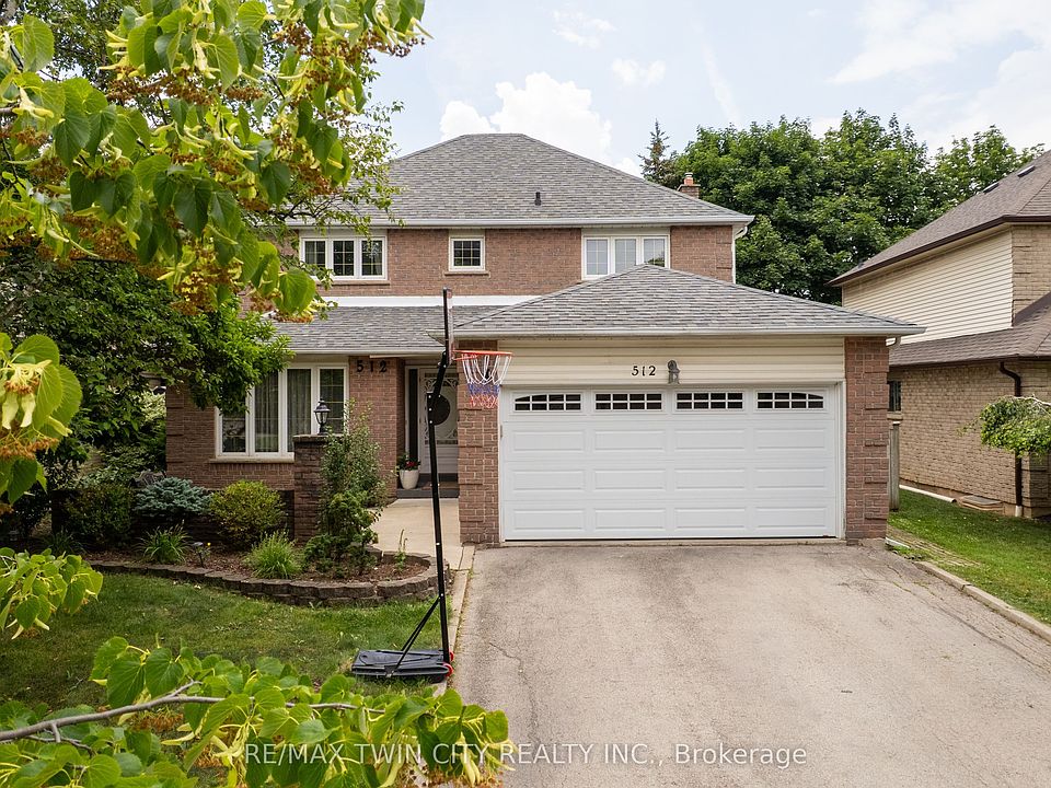 1st image of 512 Hawthorne Cres
