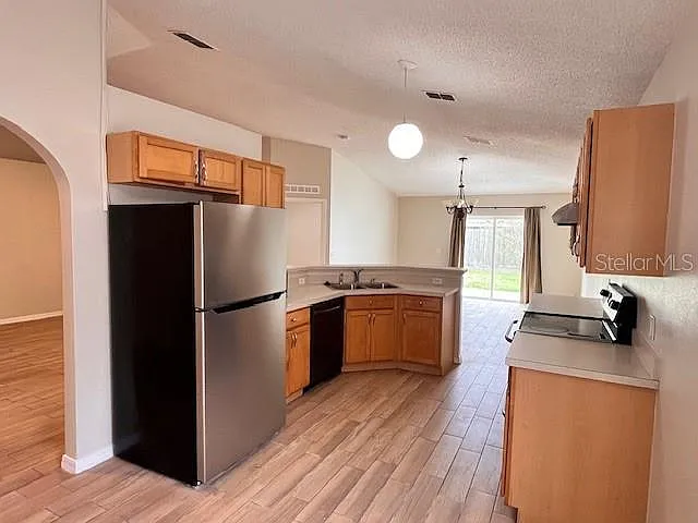 31810 Inkley Ct — Photo 7