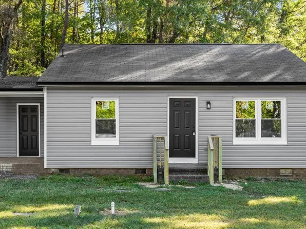 718 Miles St, Eden, NC 27288