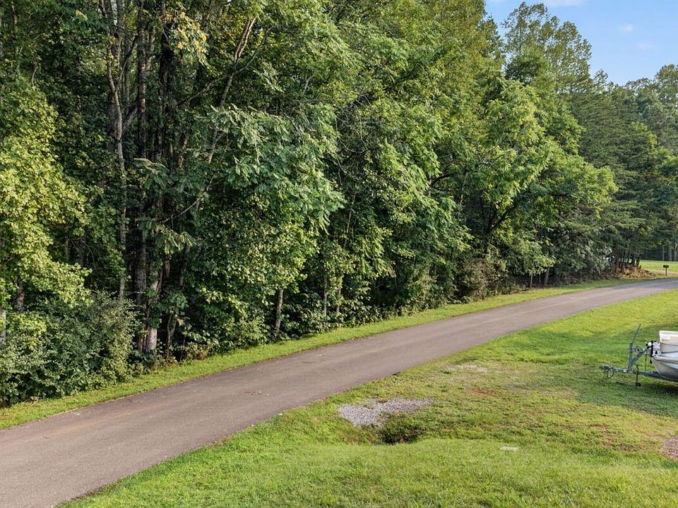 1st image of 6 Little Creek Rd