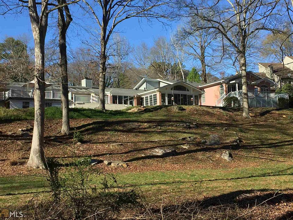 1st image of 4594 Rivercliff Dr