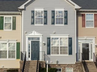 2710 Oak Leaf Ct, Odenton, MD 21113