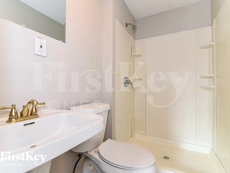 3703 Bonn Blvd — Photo 12