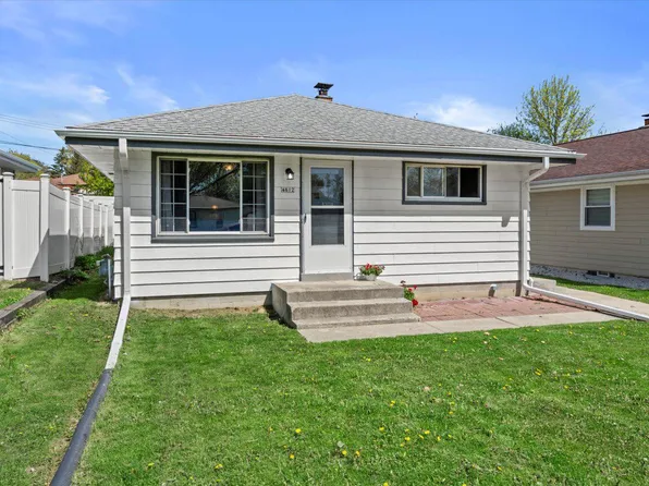 4612 South 50th STREET, Greenfield, WI 53220