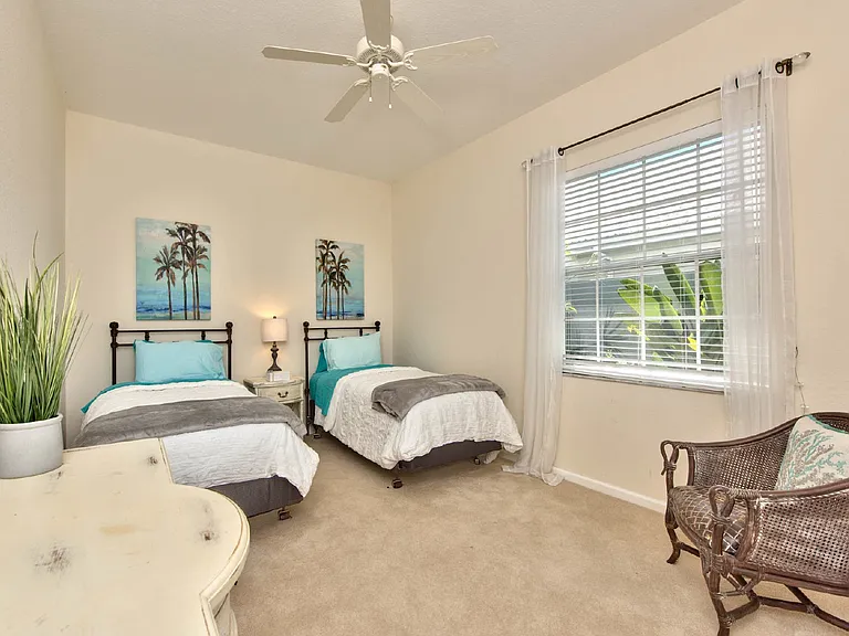 4529 Cardinal Cove Ln — Photo 12