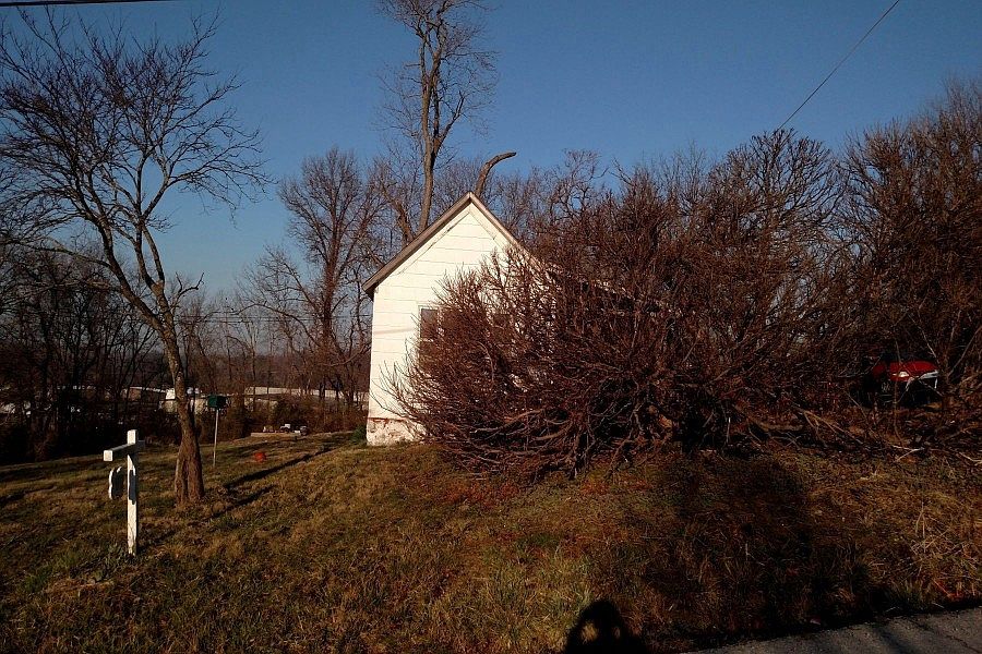 1st image of 900 S Turner Ave