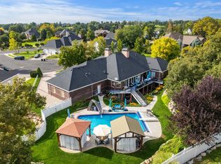 960 E Par Three Cir, Fruit Heights, UT 84037