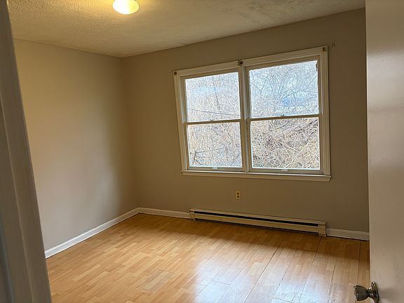 3rd image of 2900 Mount McKinley Way