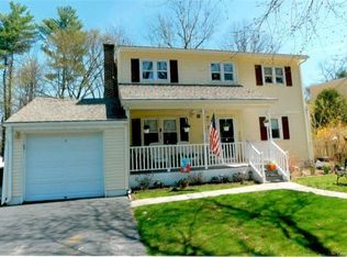 67 Parkwood Blvd, Poughkeepsie, NY 12603