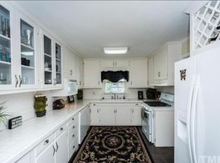 1509 Harriet Dr, Burlington, NC 27215