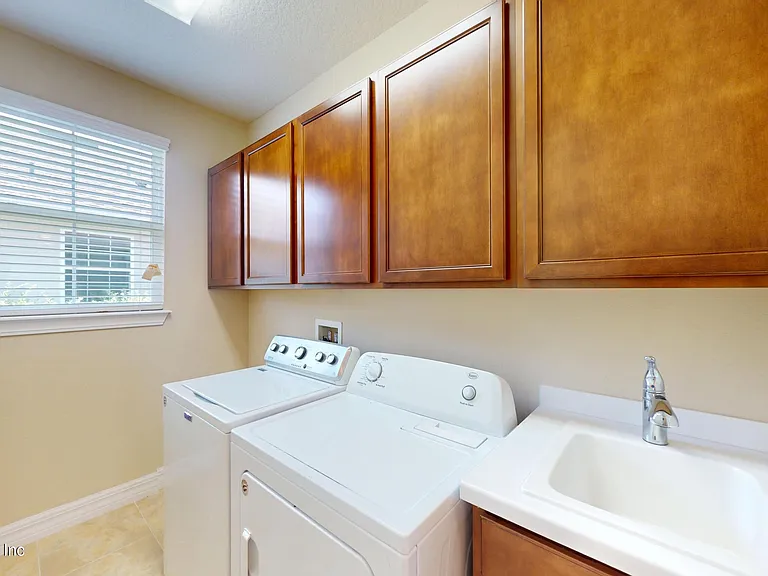 29 Lakefront Ln — Photo 25