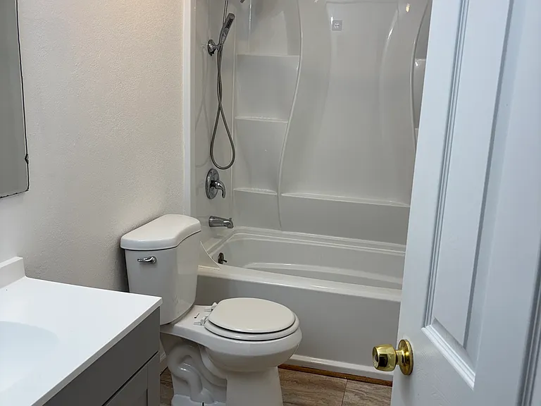 3936 Randolph St — Photo 13