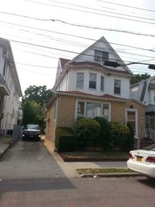 1422 E 15th St, Brooklyn, NY, 11230