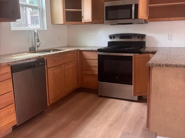 1206 S Peach Ave #101, Tyler, TX 75701