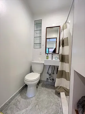 Rented by Oxford Property Group | media 24