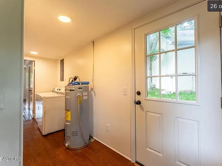 143 Fairhaven Dr — Photo 25